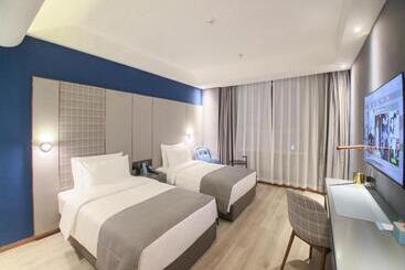 Lanou Hotel Zhangye Hexi College Ganquan Park