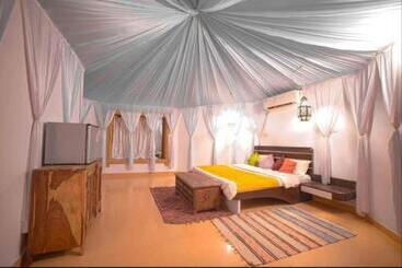 Sunrise Resort Jaisalmer With Pool