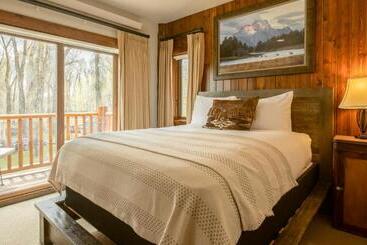 تختخواب و صبحانه Bentwood Inn