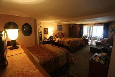 مبيت وإفطار Black Bear Inn