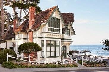 تختخواب و صبحانه Green Gables Inn, A Four Sisters Inn