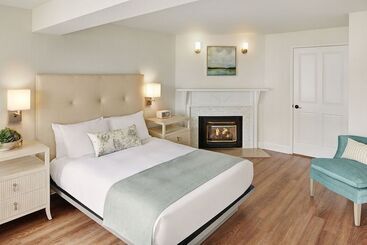تختخواب و صبحانه Green Gables Inn, A Four Sisters Inn
