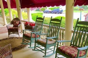 تختخواب و صبحانه Luther Ogden Inn