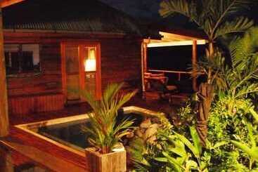 تختخواب و صبحانه Naveria Heights Lodge