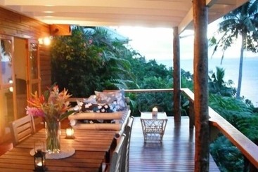تختخواب و صبحانه Naveria Heights Lodge