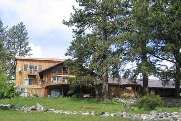 ベッドアンドブレックファースト Whitebird Summit Lodge