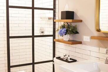 تختخواب و صبحانه Wicker Park Inn