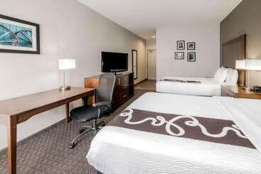 هتل La Quinta By Wyndham Fort Worth Eastchase