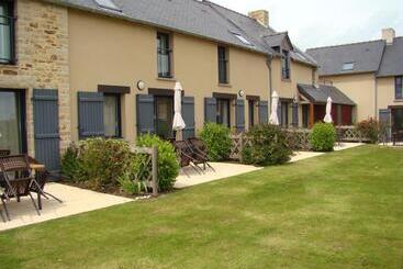 هتل Lagrange Vacances Les Hauts De La Houle