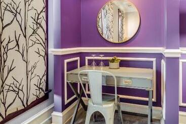 هتل Ruby Room