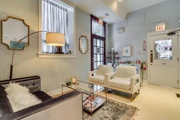 هتل Ruby Room