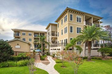 هتل Sea Gate Inn By Sea Palms Resort