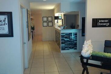 هتل Sole Inn And Suites
