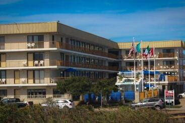 مُتل Roman Holiday Resort