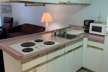 مُتل Roman Holiday Resort