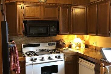 Smokies Bed And Breakfast