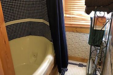 Smokies Bed And Breakfast