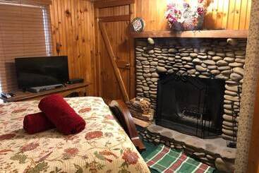 Smokies Bed And Breakfast
