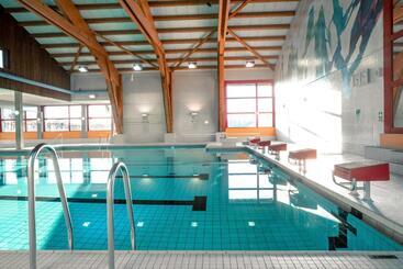 ユースホステル Auberge De Jeunesse Saignelégier