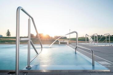 ユースホステル Auberge De Jeunesse Saignelégier