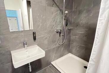 ユースホステル Auberge De Jeunesse Saignelégier