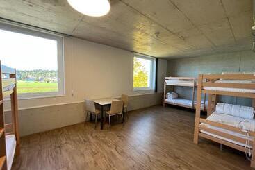 ユースホステル Auberge De Jeunesse Saignelégier