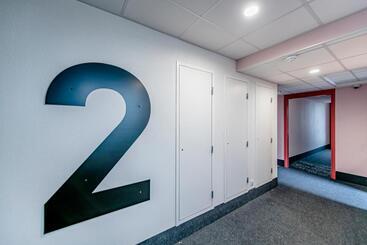 B&b Hotel Dreux Nord