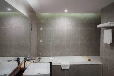 Legend Hotel And Resort