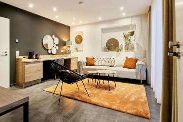 هتل Marram Suite