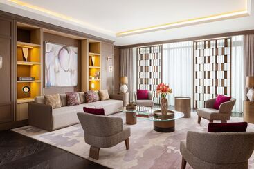 هتل The Ritzcarlton, Baku