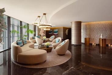 هتل The Ritzcarlton, Baku