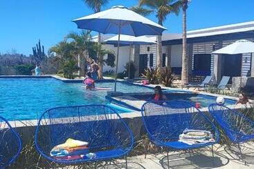 Las Palmas Hotel   Cerritos Beach