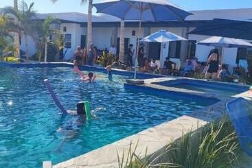 Las Palmas Hotel   Cerritos Beach