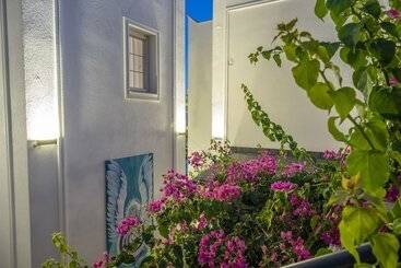 Noa Suite Hotel   Adults Only