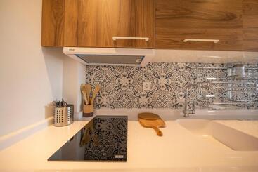 Noa Suite Hotel   Adults Only