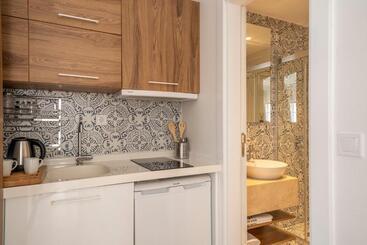 Noa Suite Hotel   Adults Only