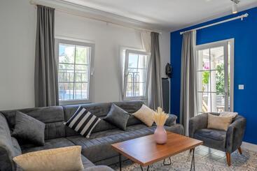 Noa Suite Hotel   Adults Only