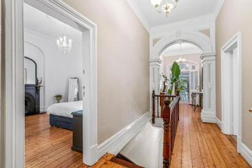 پانسیون Accommodation In Fremantle