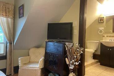 پانسیون Prince County Guest House