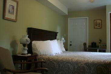 پانسیون Prince County Guest House