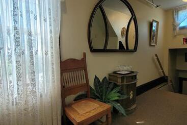 پانسیون Prince County Guest House