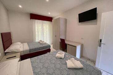پانسیون Venice Hub