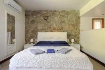 پانسیون Villa Con Piscina Privata   Vista Panoramica   7s   20 Guest