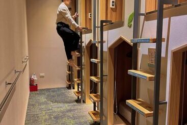 هاستل Cho Stay Capsule Hotel Taoyuan Airport T2