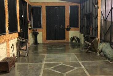 تختخواب و صبحانه Casa Vieja