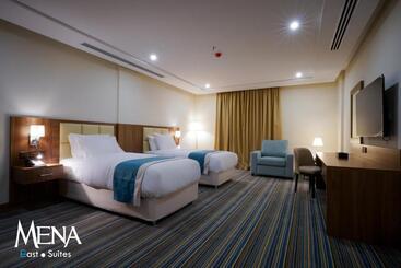 هتل Mena East Suites Dammam
