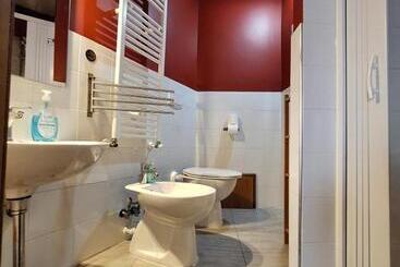 پانسیون Morry S Lodge Guest House
