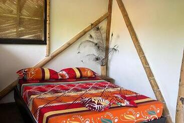 پانسیون Sisio Hostal