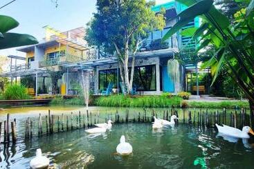 استراحتگاه River Coco @ Amphawa