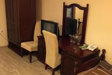 Bed & Breakfast Karavan